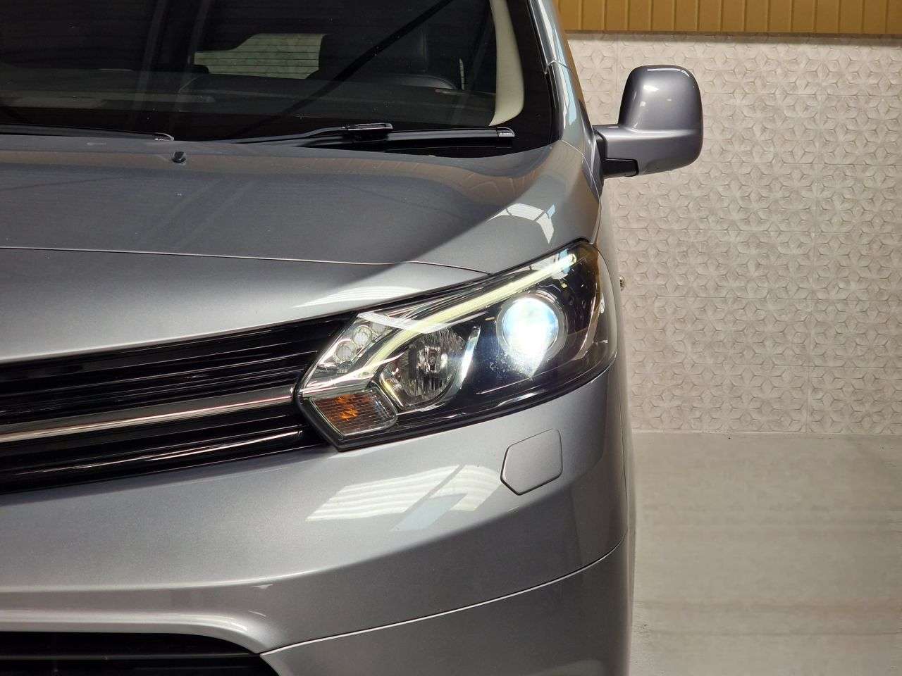 2019 TOYOTA PROACE VERSO 2019 TOYOTA PROACE VERSO