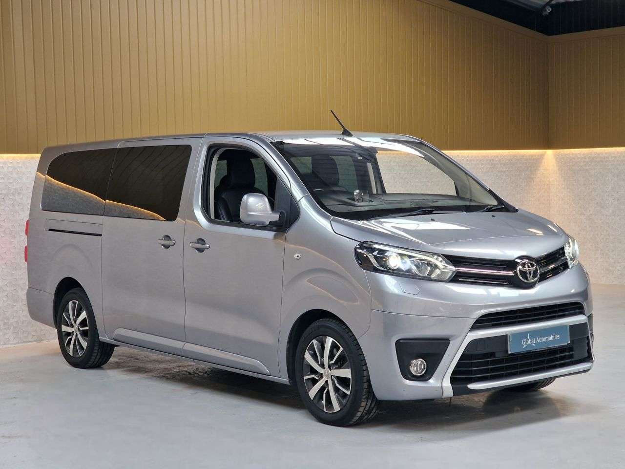 2019 TOYOTA PROACE VERSO 2019 TOYOTA PROACE VERSO