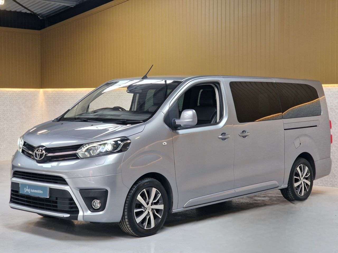2019 TOYOTA PROACE VERSO 2019 TOYOTA PROACE VERSO