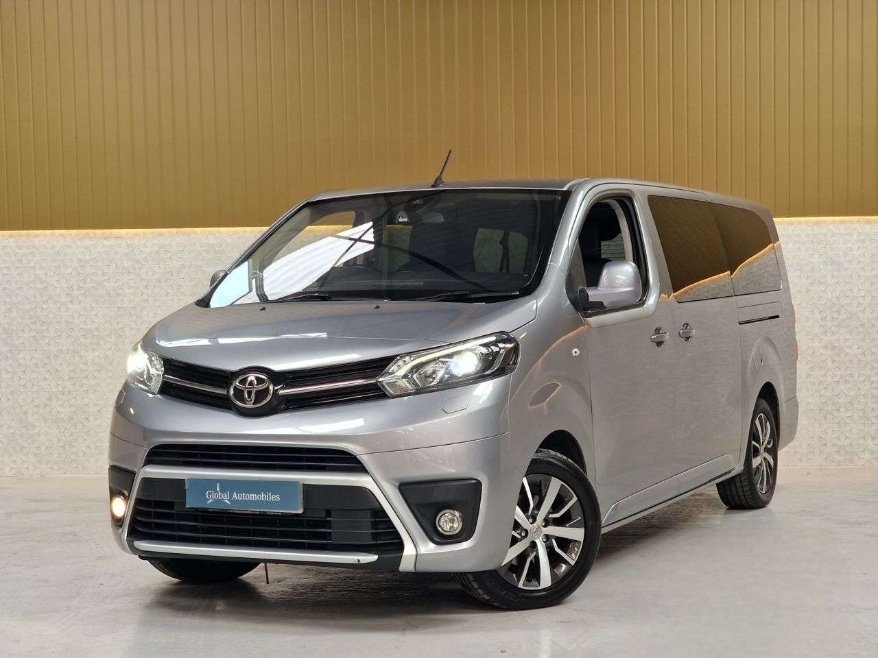 2019 TOYOTA PROACE VERSO 2019 TOYOTA PROACE VERSO