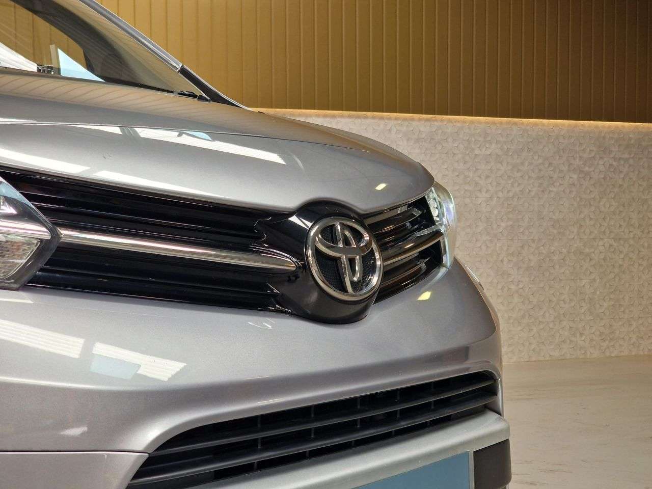 2019 TOYOTA PROACE VERSO 2019 TOYOTA PROACE VERSO