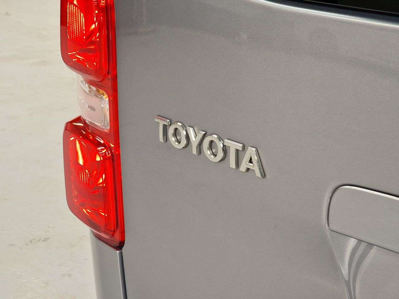 2019 TOYOTA PROACE VERSO 2019 TOYOTA PROACE VERSO