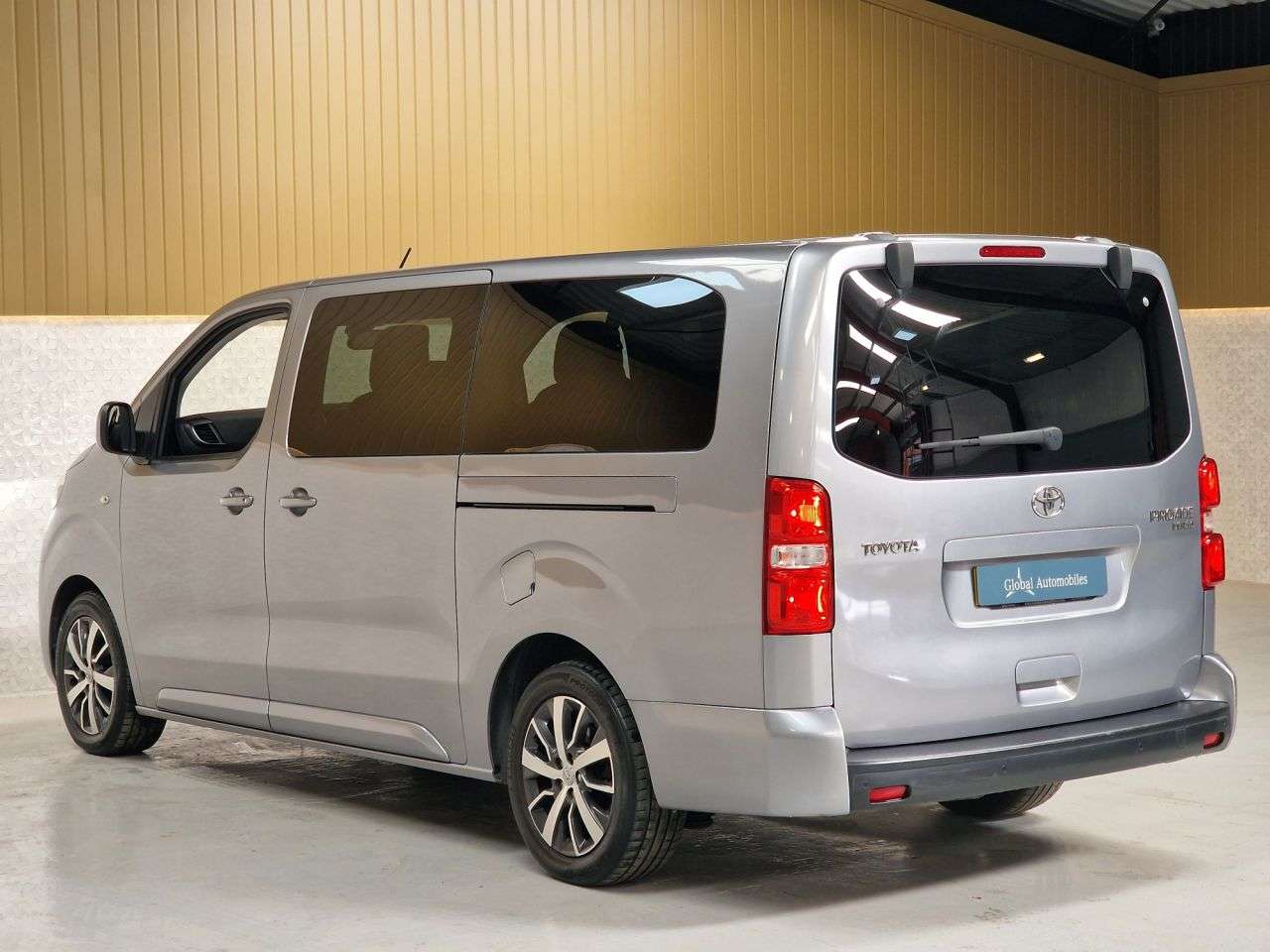 2019 TOYOTA PROACE VERSO 2019 TOYOTA PROACE VERSO