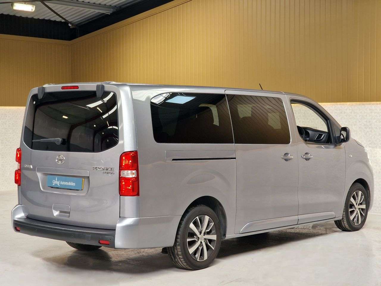 2019 TOYOTA PROACE VERSO 2019 TOYOTA PROACE VERSO