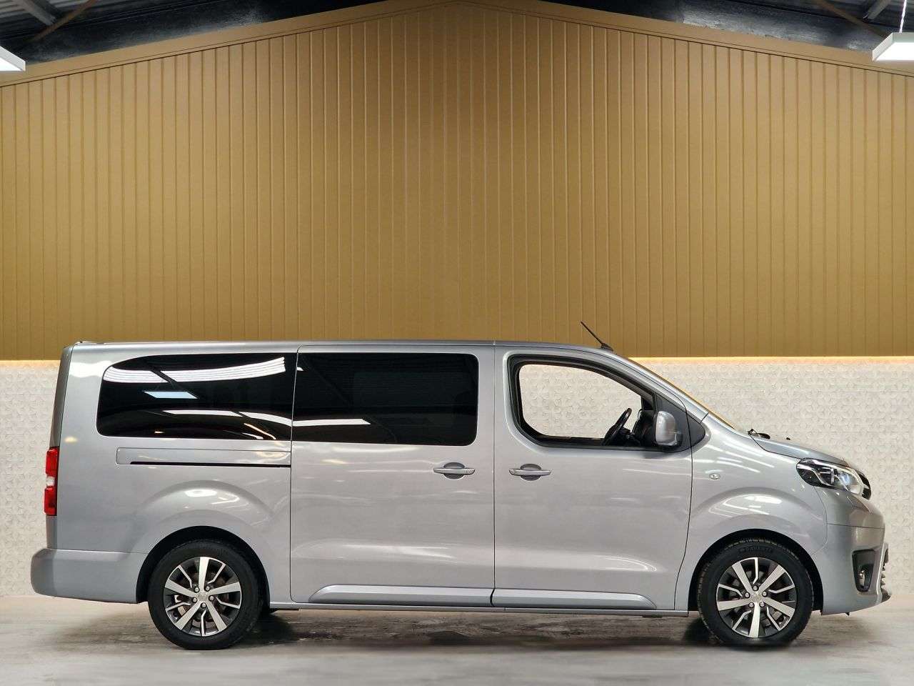 2019 TOYOTA PROACE VERSO 2019 TOYOTA PROACE VERSO