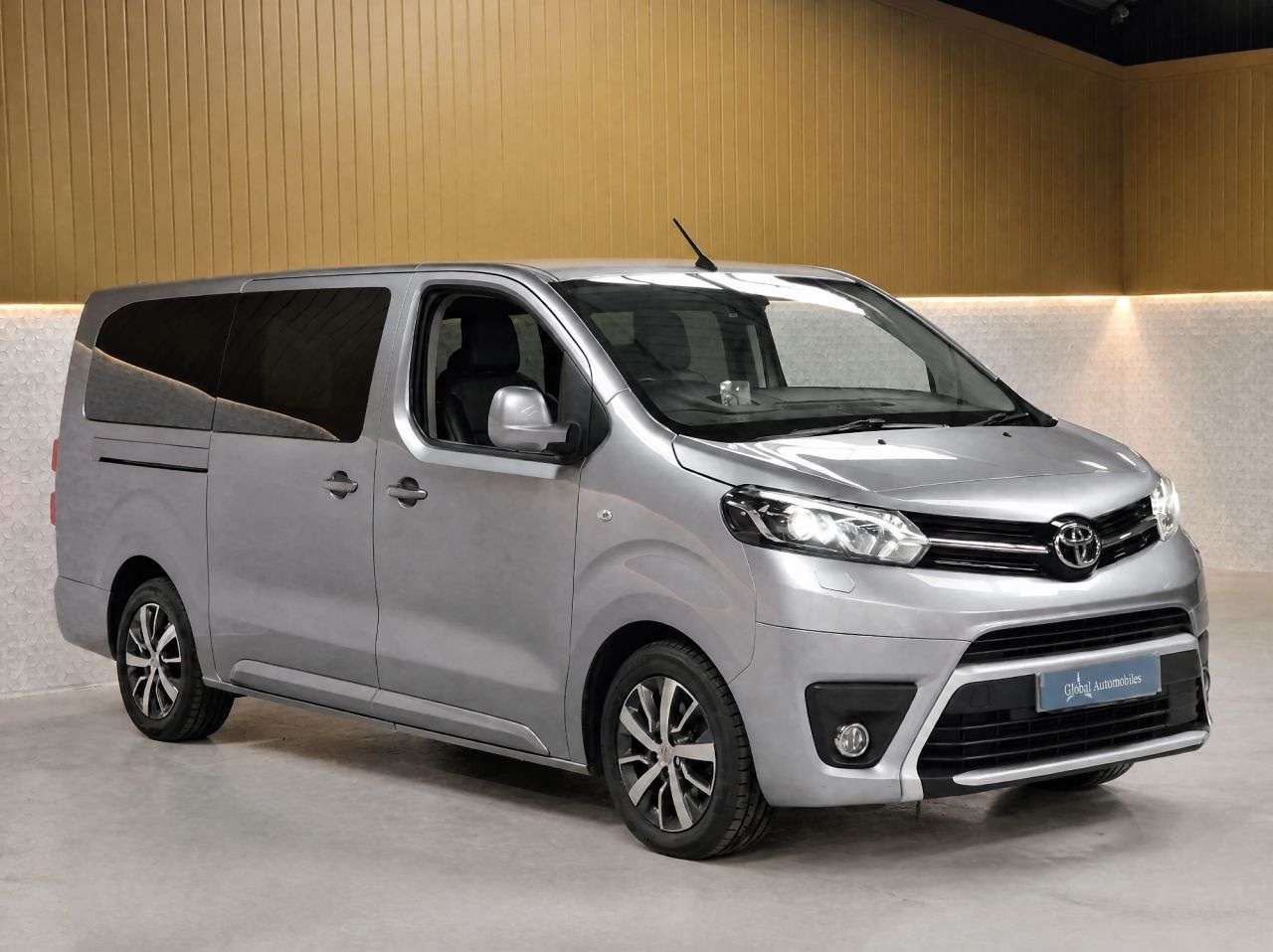 2019 TOYOTA PROACE VERSO 2019 TOYOTA PROACE VERSO