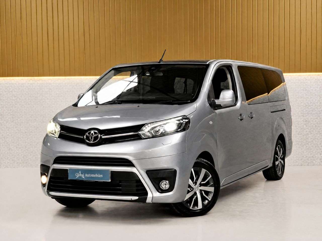 2019 TOYOTA PROACE VERSO 2019 TOYOTA PROACE VERSO
