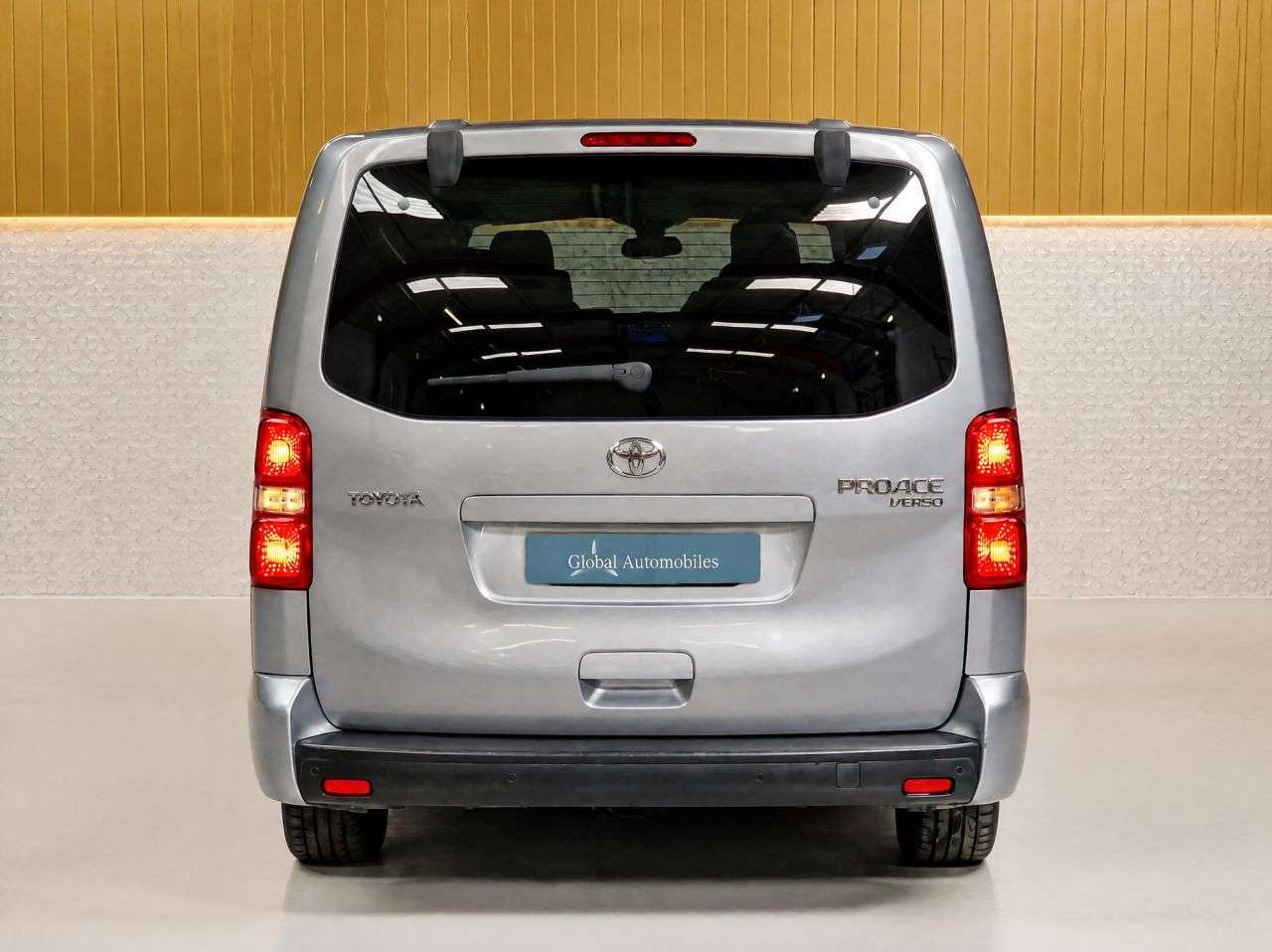 2019 TOYOTA PROACE VERSO 2019 TOYOTA PROACE VERSO