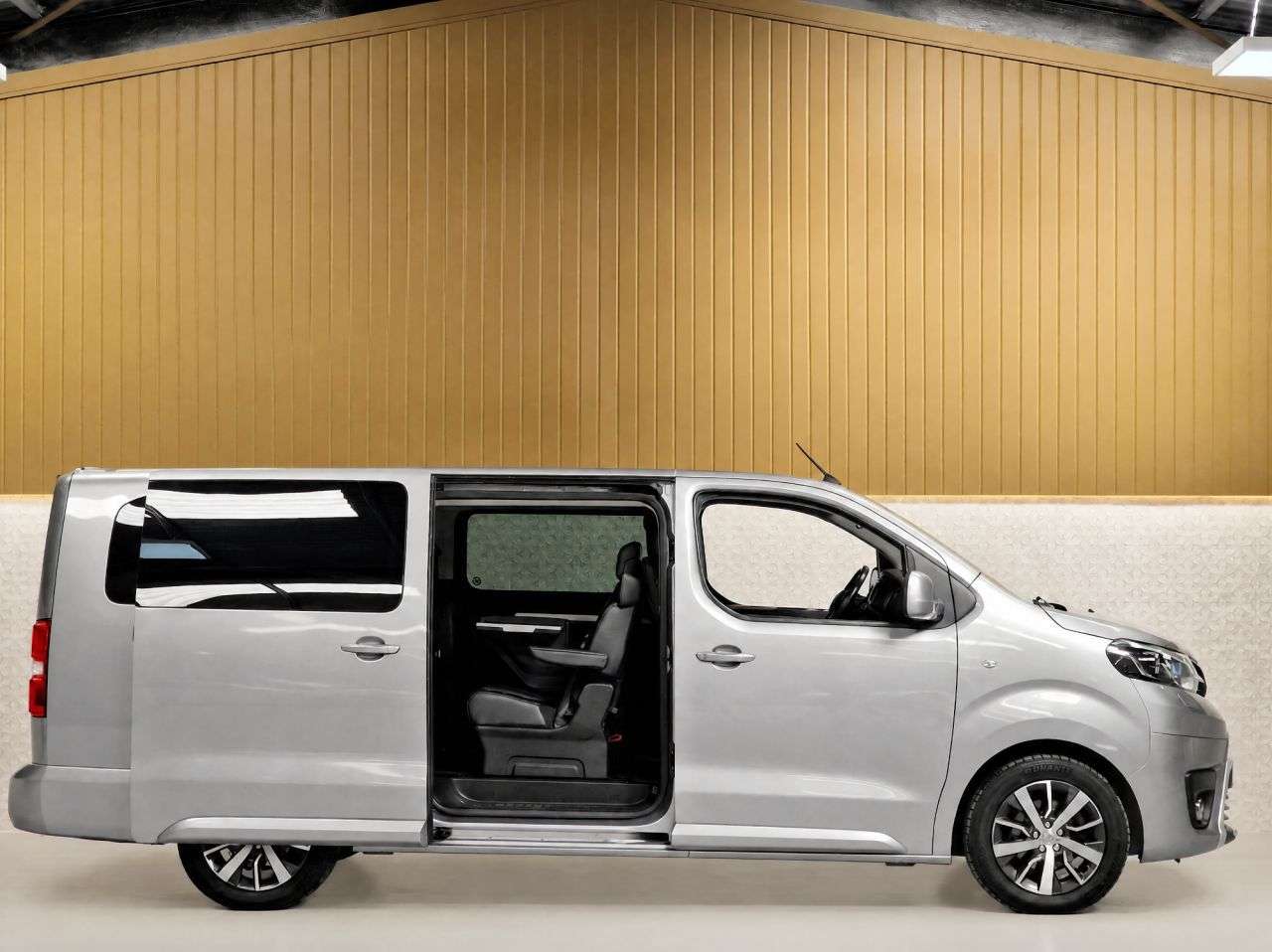 2019 TOYOTA PROACE VERSO 2019 TOYOTA PROACE VERSO