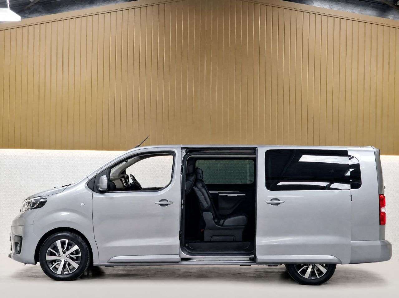 2019 TOYOTA PROACE VERSO 2019 TOYOTA PROACE VERSO