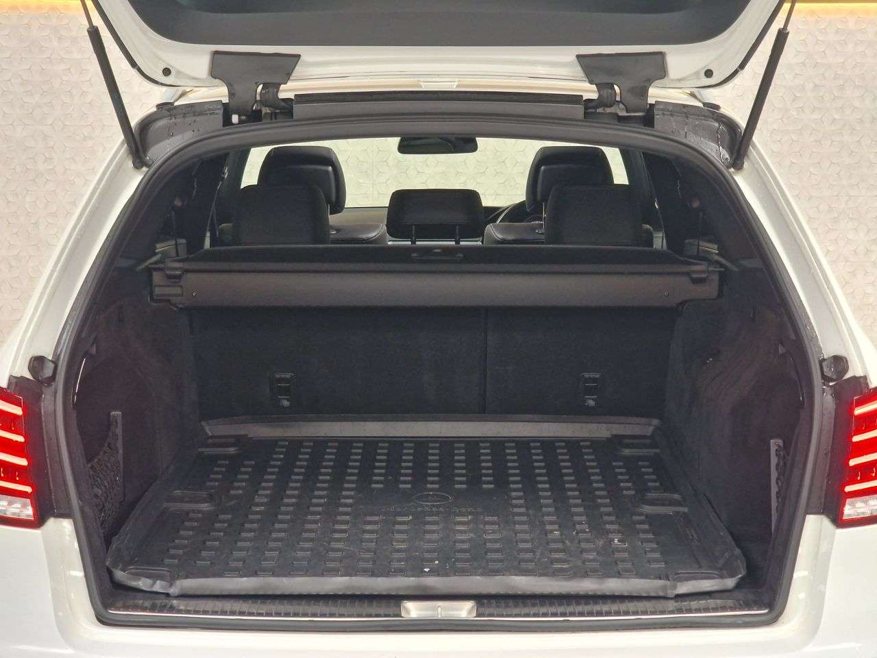 2013 MERCEDES-BENZ E-CLASS 2013 MERCEDES-BENZ E-CLASS