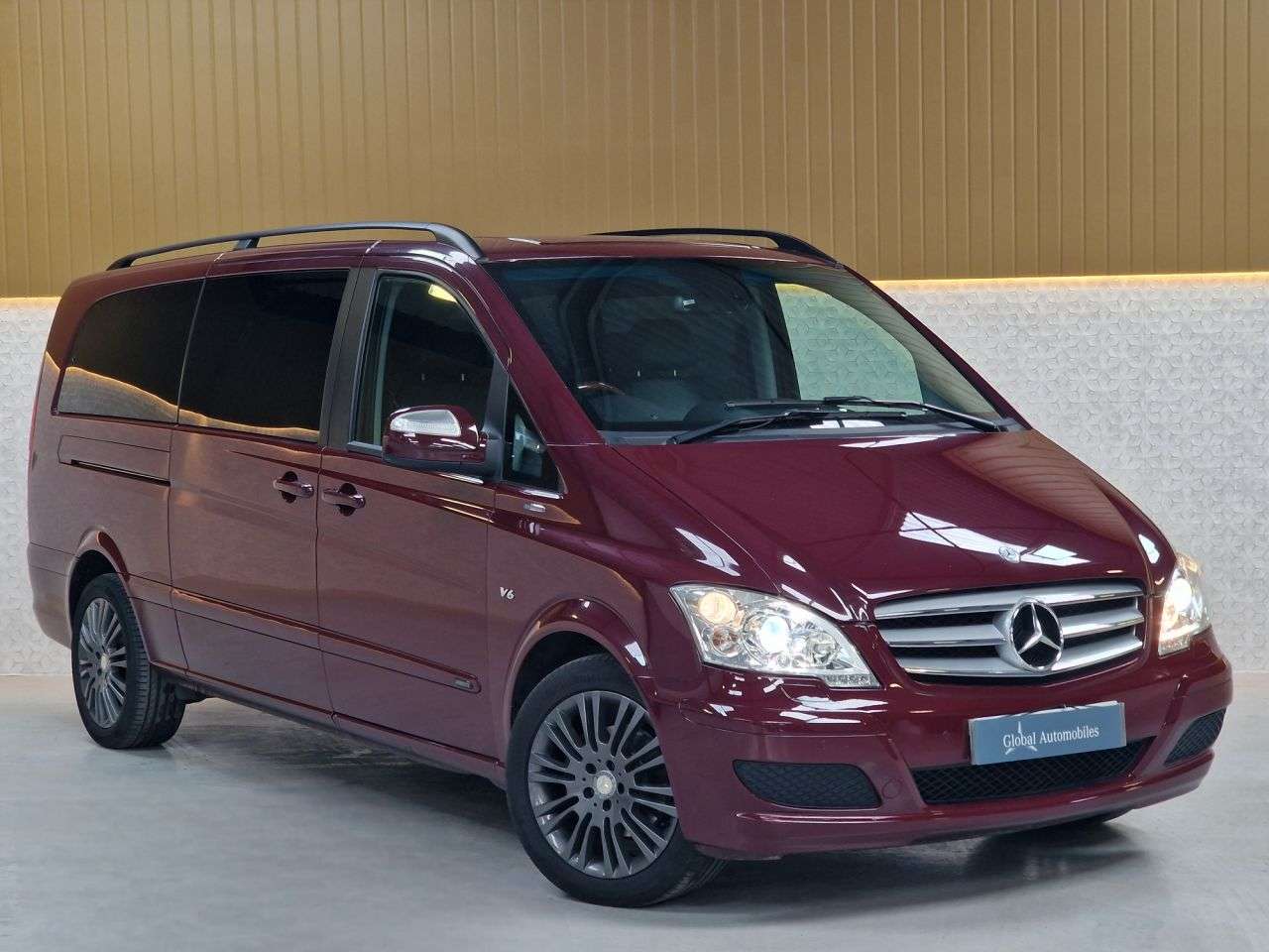 A 2013 MERCEDES-BENZ VIANO 3.0 CDI Ambiente MPV 5dr Diesel Automatic RWD L1 H1 (226 g/km, 224 bhp) EX A 2013 MERCEDES-BENZ VIANO 3.0 CDI Ambiente MPV 5dr Diesel Automatic RWD L1 H1 (226 g/km, 224 bhp) EX