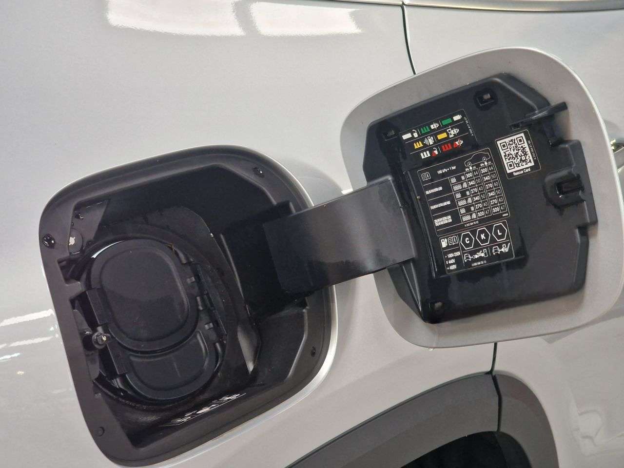 2023 MERCEDES-BENZ EQA 2023 MERCEDES-BENZ EQA