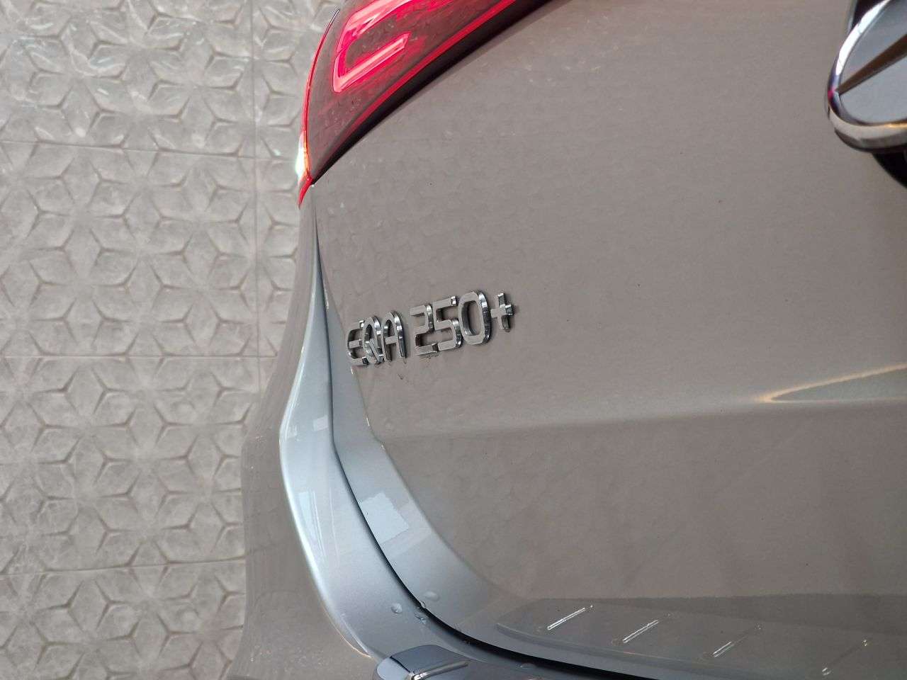 2023 MERCEDES-BENZ EQA 2023 MERCEDES-BENZ EQA