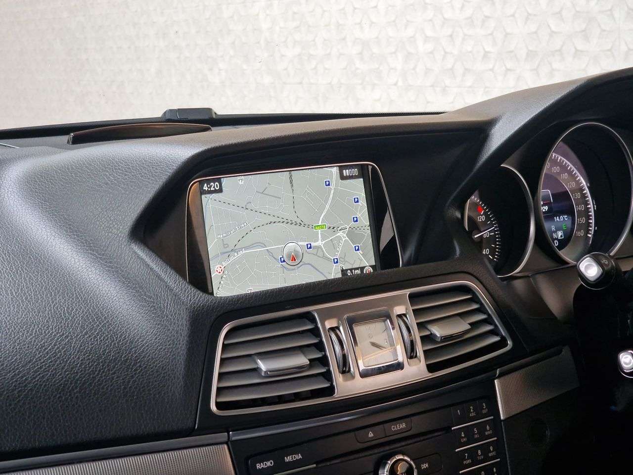 A 2016 MERCEDES-BENZ E-CLASS 3.0 E350d V6 AMG Line Edition Coupe 2dr Diesel G-Tronic+ Euro 6 (s/s) (258 A 2016 MERCEDES-BENZ E-CLASS 3.0 E350d V6 AMG Line Edition Coupe 2dr Diesel G-Tronic+ Euro 6 (s/s) (258