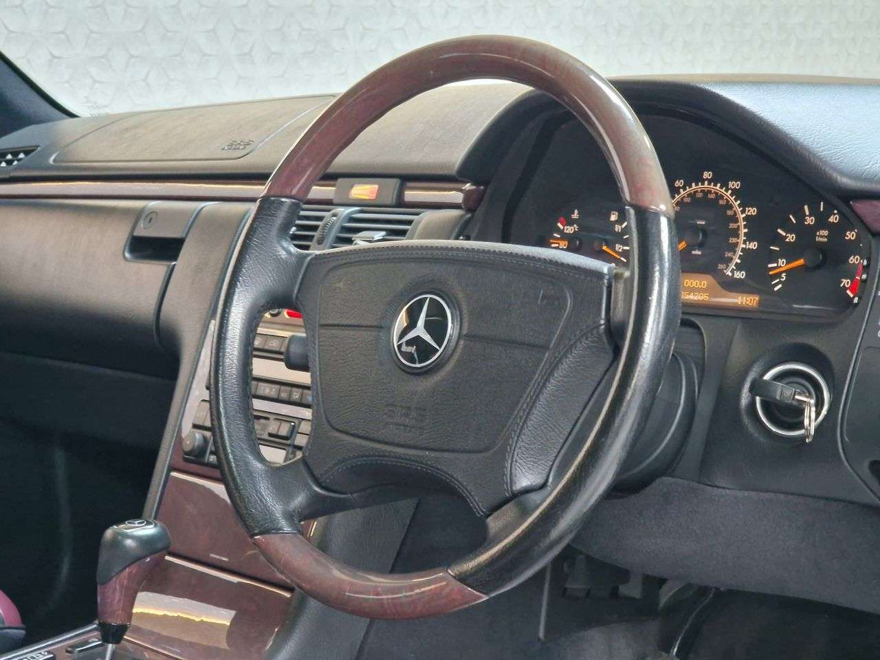 1998 MERCEDES-BENZ E-CLASS 1998 MERCEDES-BENZ E-CLASS