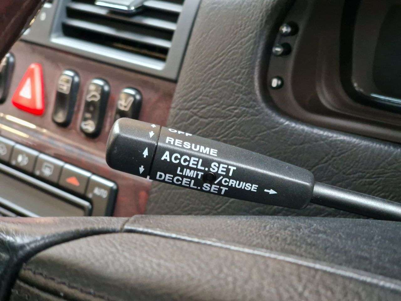 1998 MERCEDES-BENZ E-CLASS 1998 MERCEDES-BENZ E-CLASS