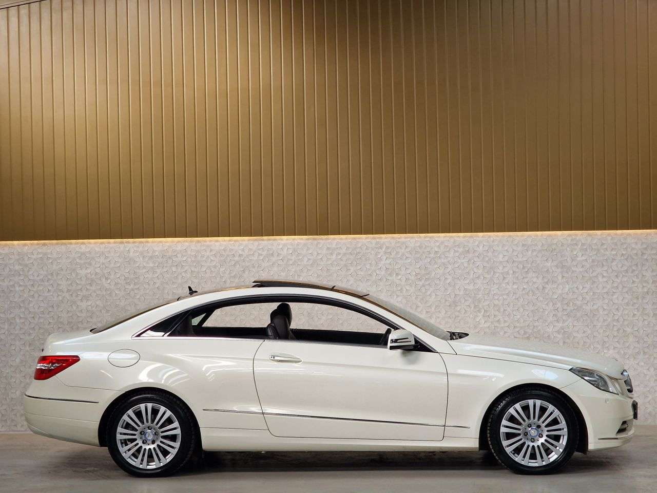 2012 MERCEDES-BENZ E-CLASS 2012 MERCEDES-BENZ E-CLASS