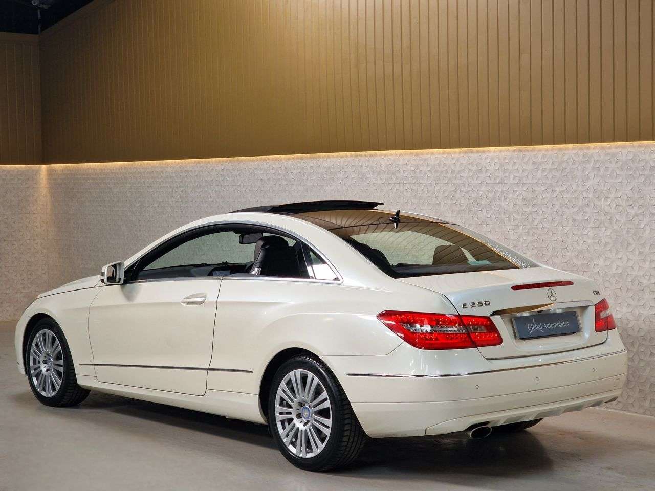 2012 MERCEDES-BENZ E-CLASS 2012 MERCEDES-BENZ E-CLASS