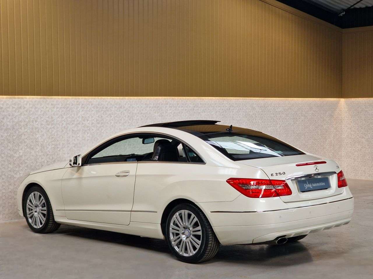 2012 MERCEDES-BENZ E-CLASS 2012 MERCEDES-BENZ E-CLASS