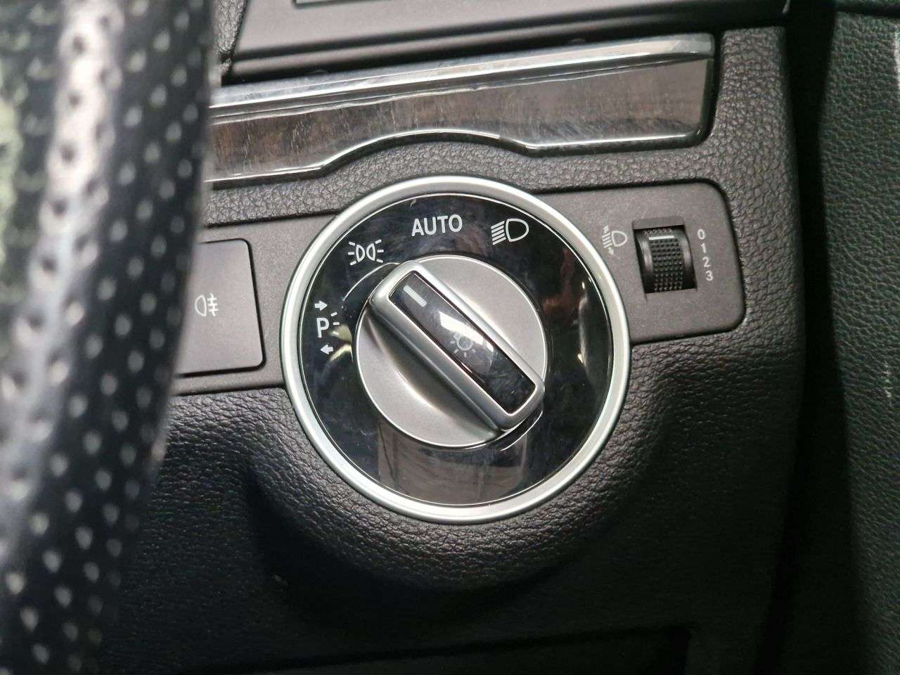 2012 MERCEDES-BENZ E-CLASS 2012 MERCEDES-BENZ E-CLASS