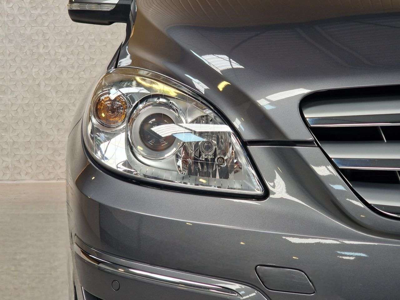 2011 MERCEDES-BENZ B-CLASS 2011 MERCEDES-BENZ B-CLASS