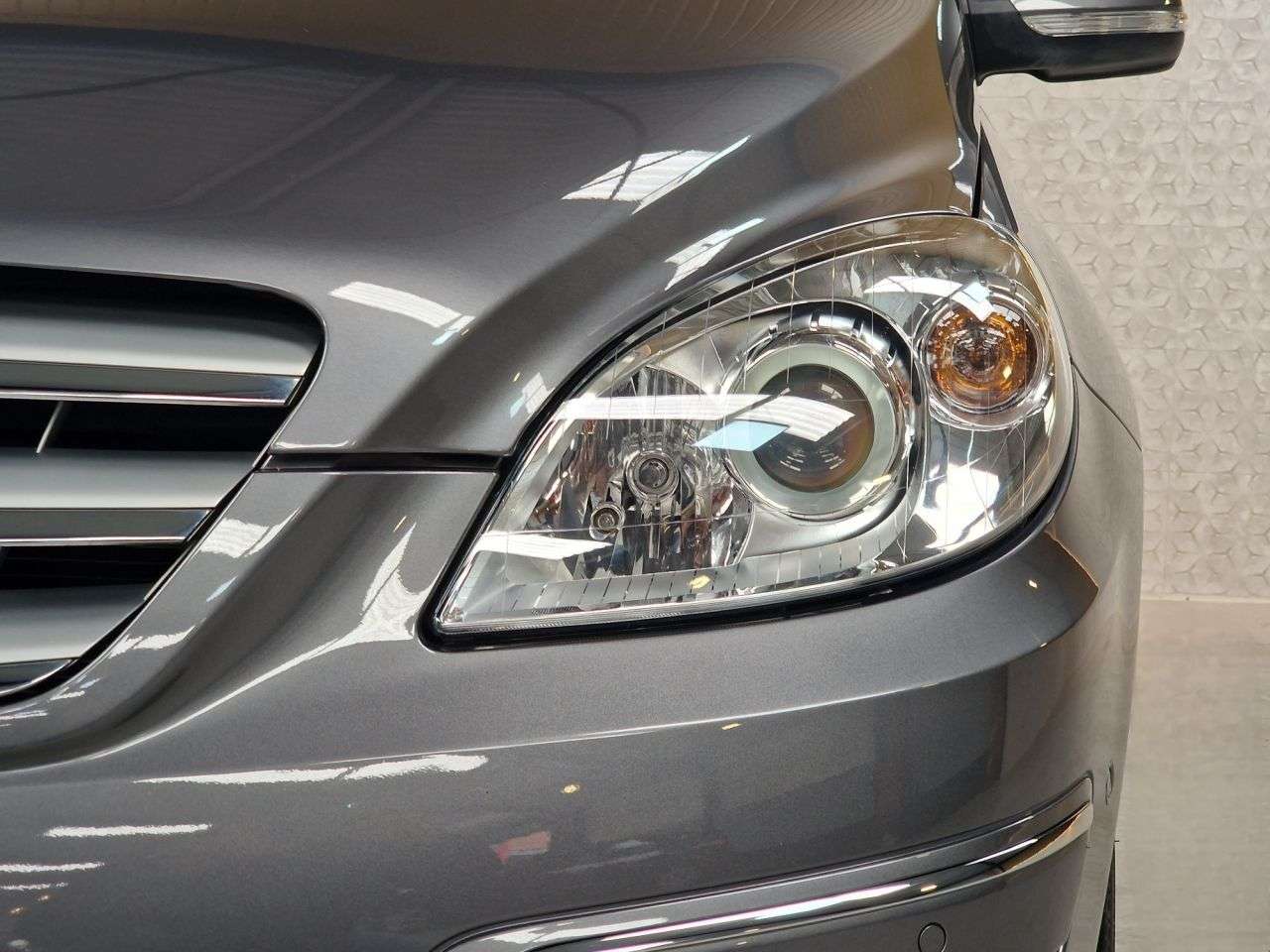 2011 MERCEDES-BENZ B-CLASS 2011 MERCEDES-BENZ B-CLASS