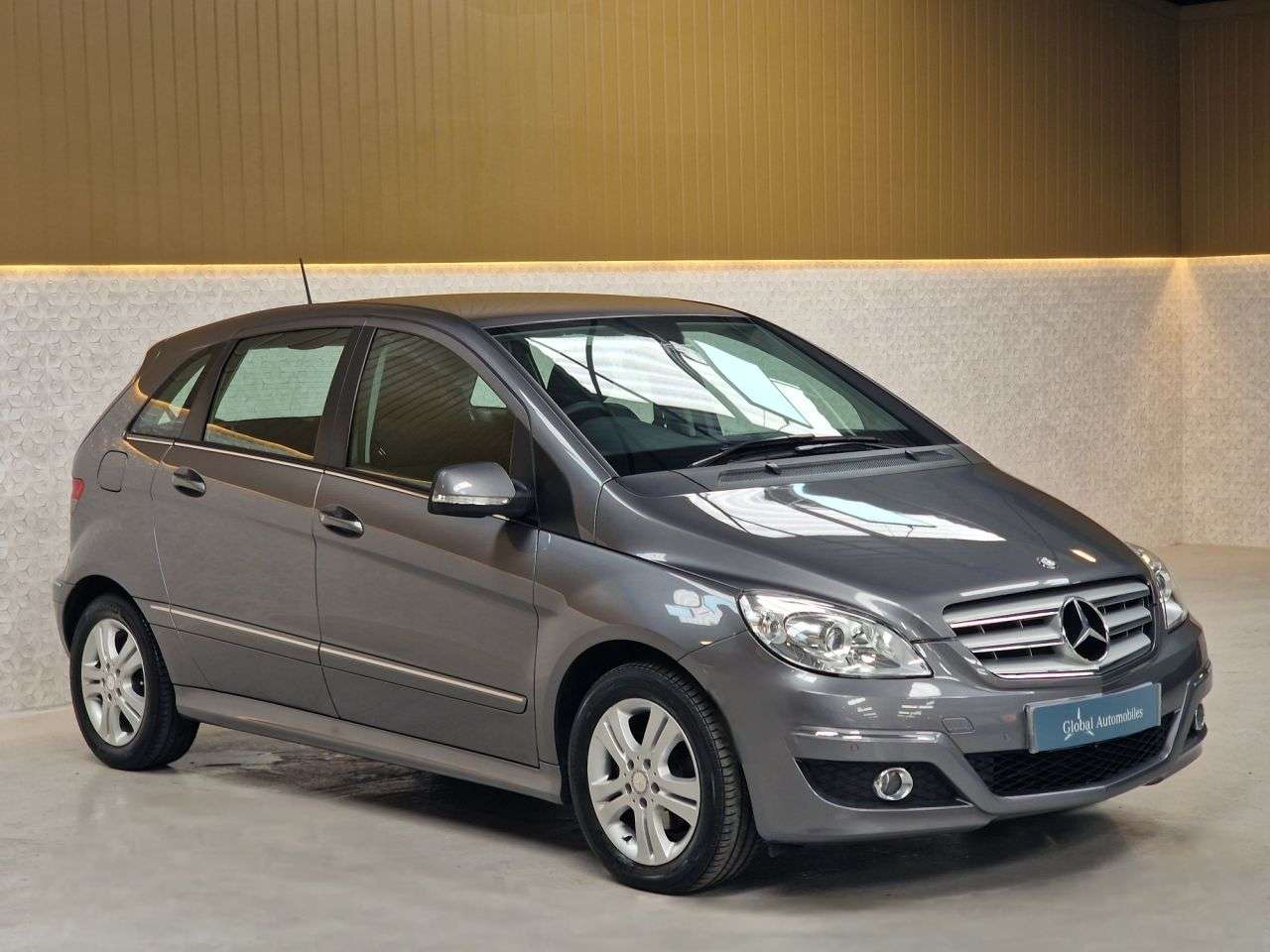2011 MERCEDES-BENZ B-CLASS 2011 MERCEDES-BENZ B-CLASS