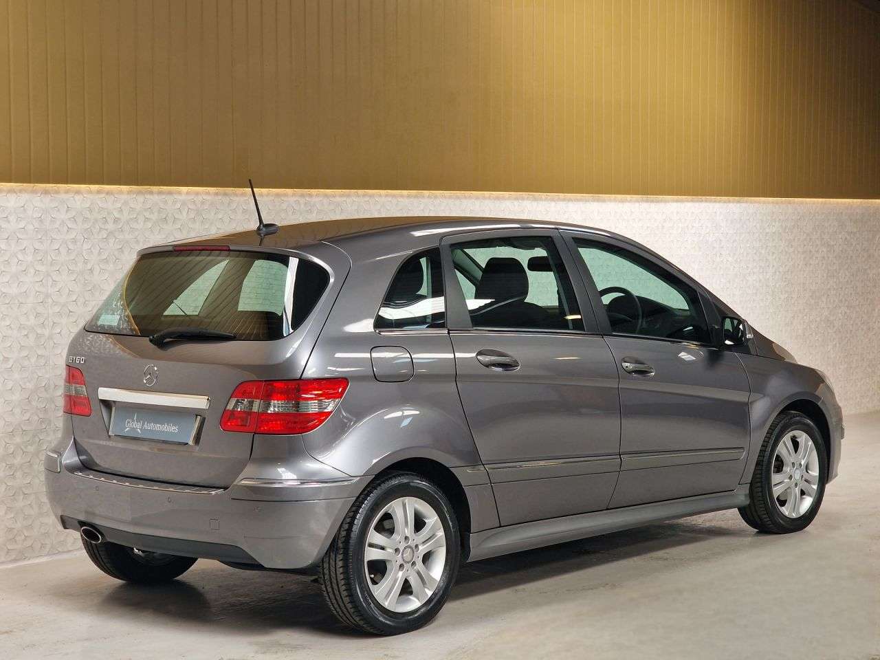 2011 MERCEDES-BENZ B-CLASS 2011 MERCEDES-BENZ B-CLASS