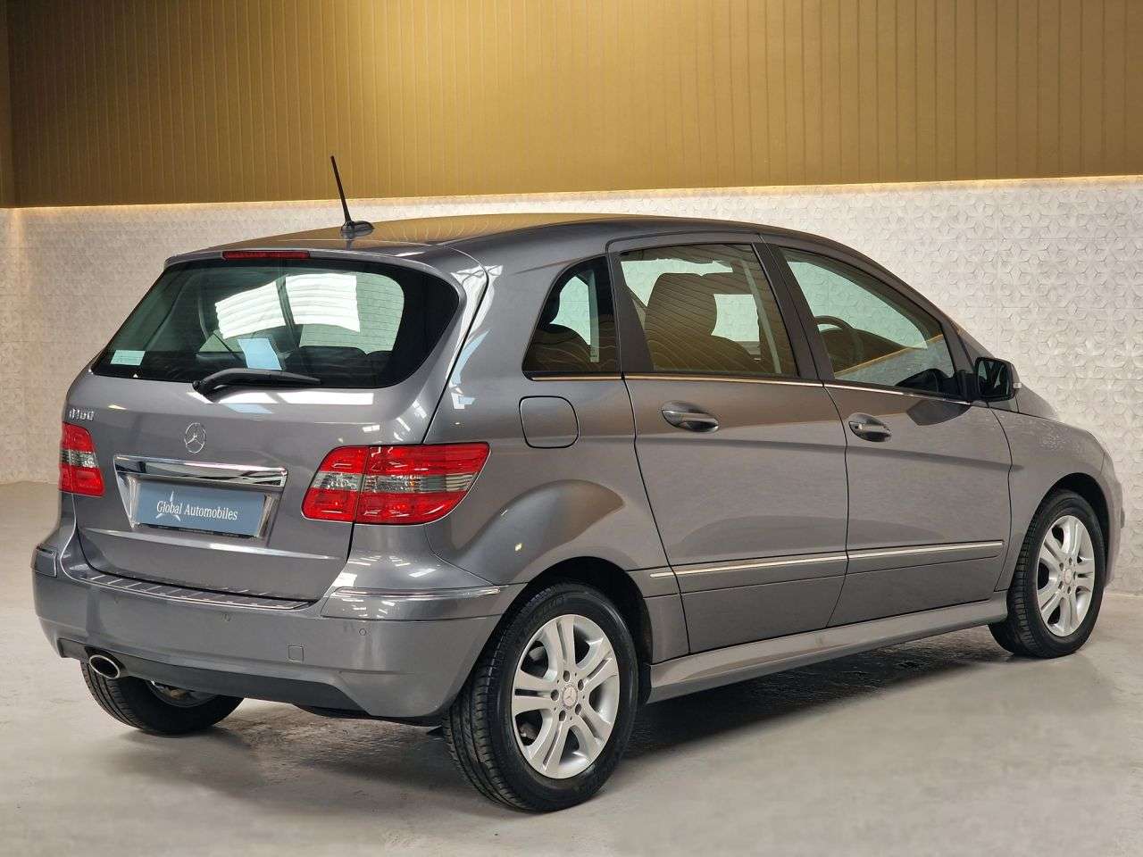 2011 MERCEDES-BENZ B-CLASS 2011 MERCEDES-BENZ B-CLASS