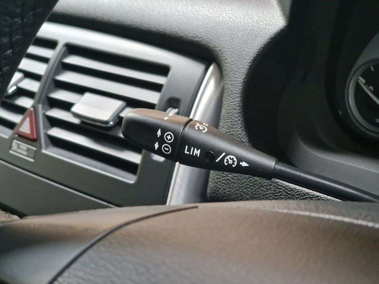 2011 MERCEDES-BENZ B-CLASS 2011 MERCEDES-BENZ B-CLASS