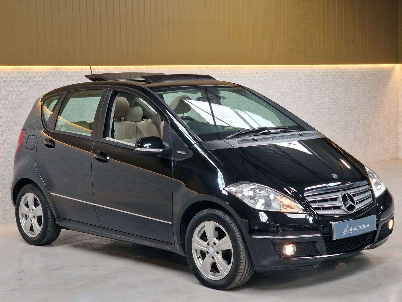 2010 MERCEDES-BENZ A-CLASS 2010 MERCEDES-BENZ A-CLASS