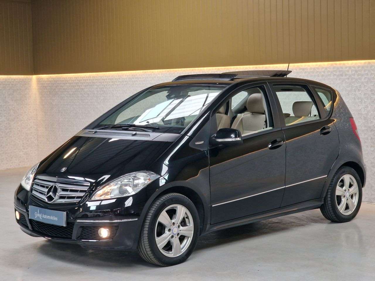 2010 MERCEDES-BENZ A-CLASS 2010 MERCEDES-BENZ A-CLASS