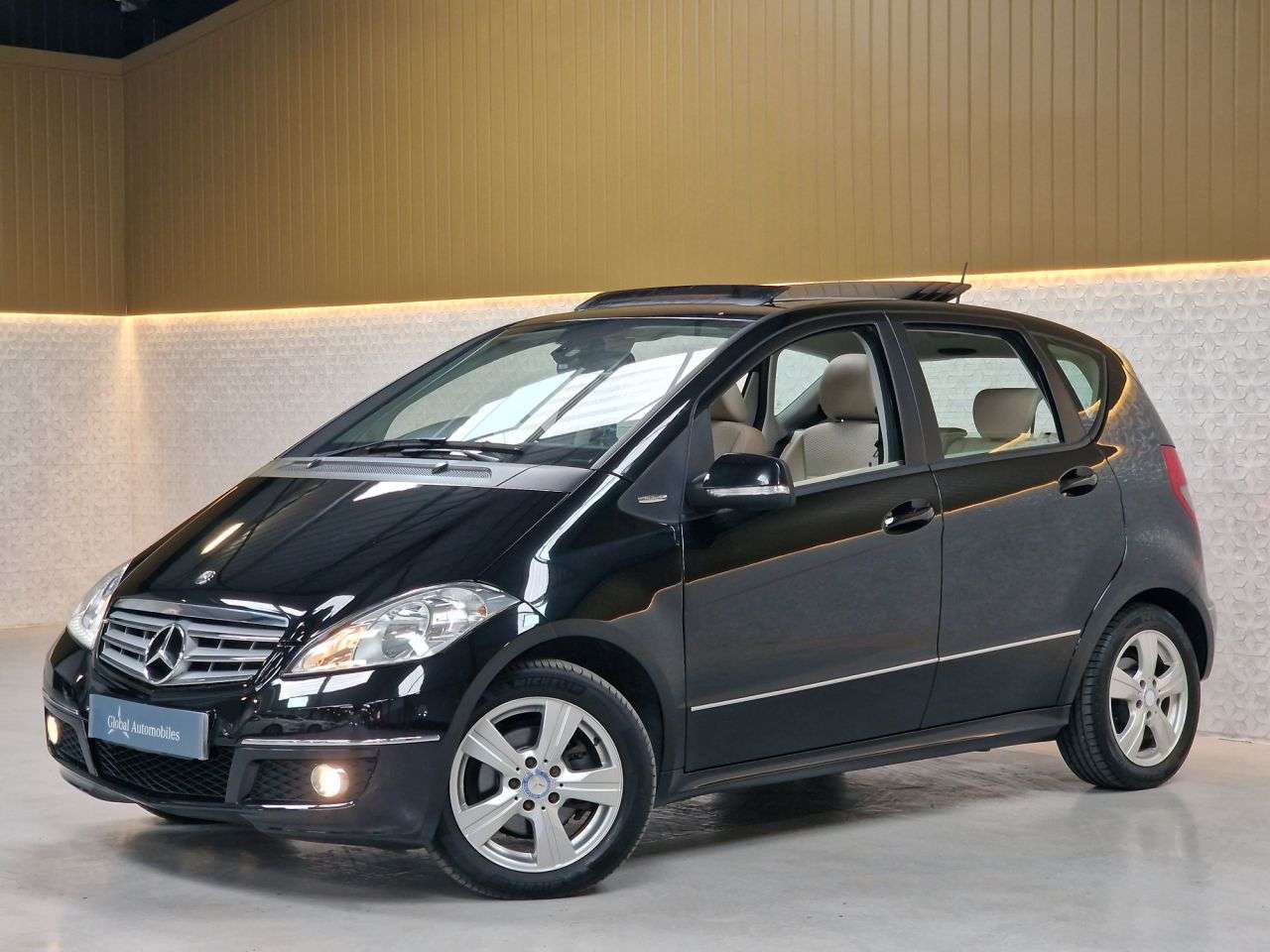 2010 MERCEDES-BENZ A-CLASS 2010 MERCEDES-BENZ A-CLASS