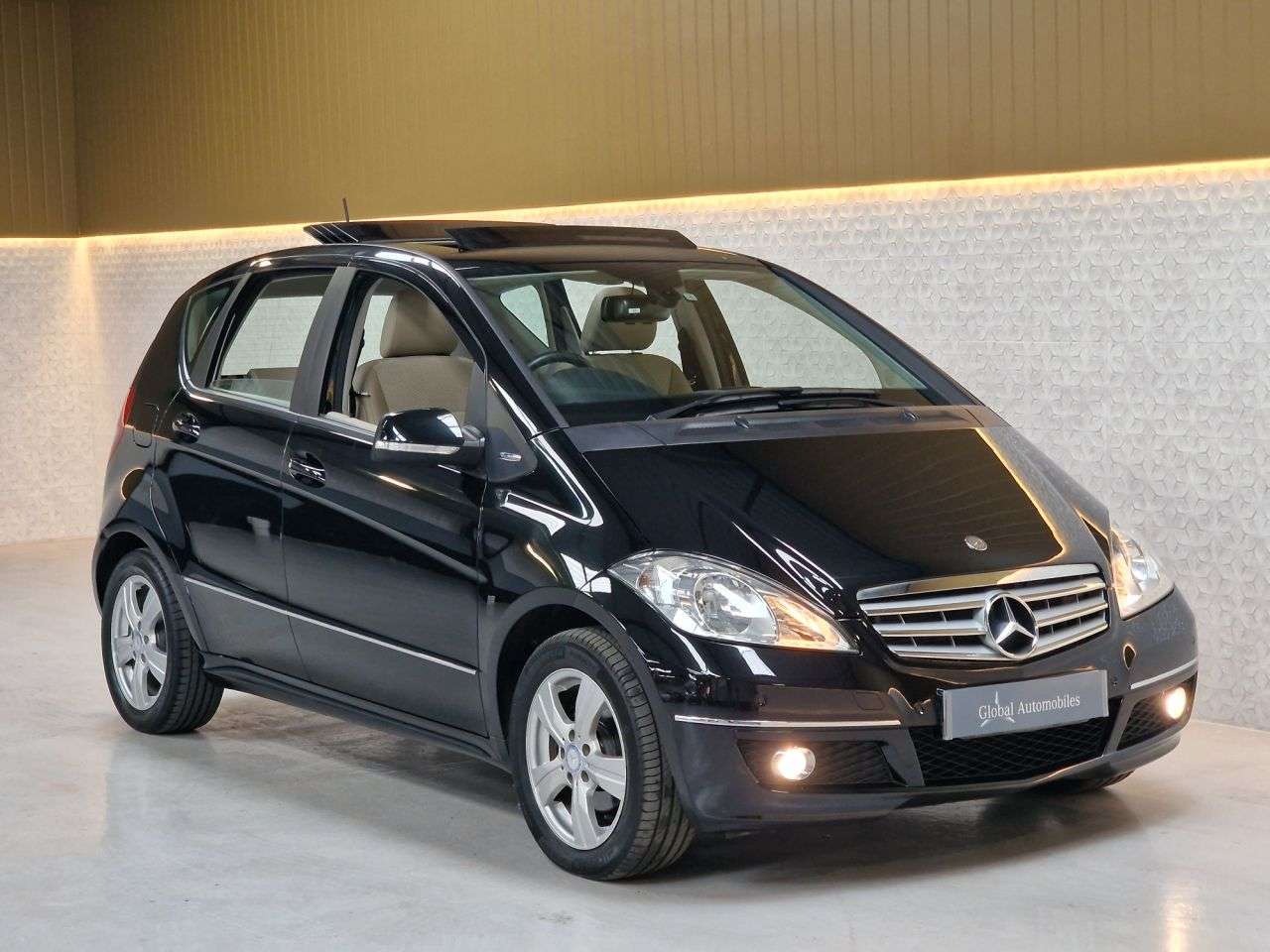 2010 MERCEDES-BENZ A-CLASS 2010 MERCEDES-BENZ A-CLASS