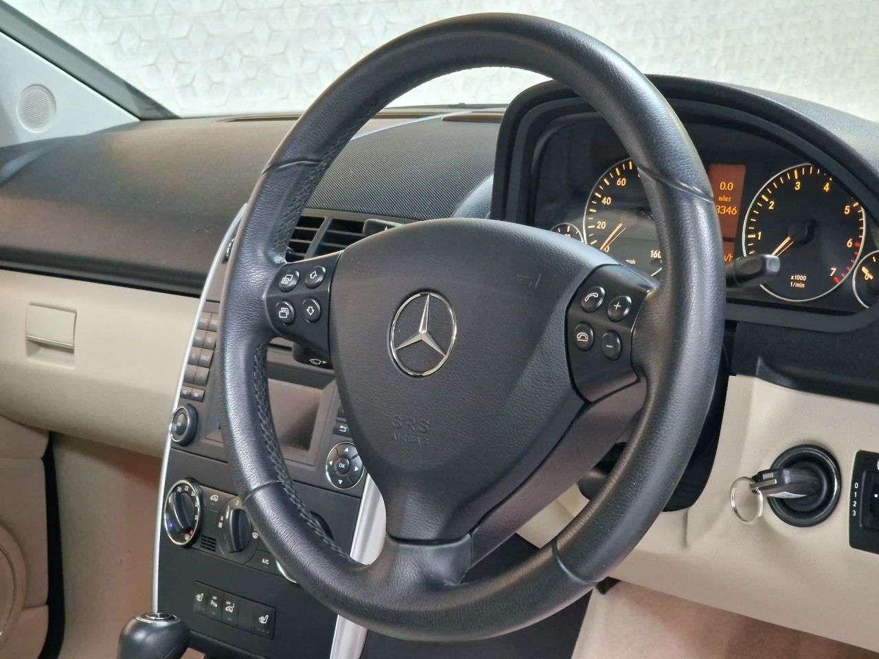 2010 MERCEDES-BENZ A-CLASS 2010 MERCEDES-BENZ A-CLASS