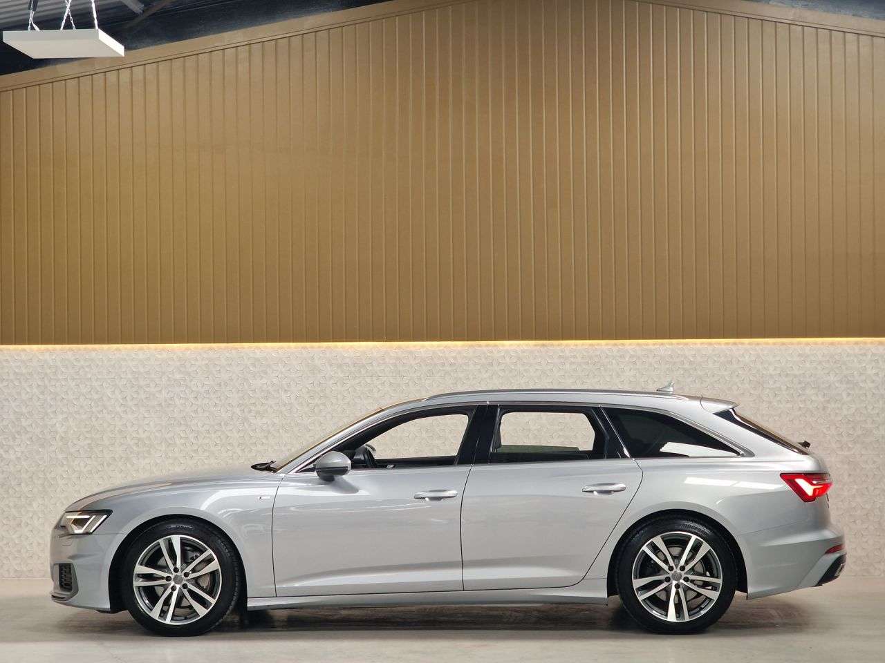 2019 AUDI A6 AVANT 2019 AUDI A6 AVANT