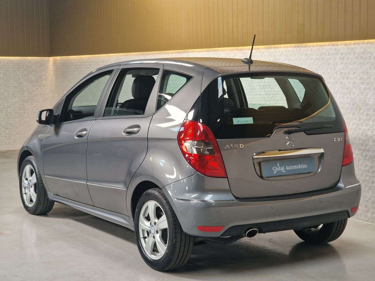 2011 MERCEDES-BENZ A-CLASS 2011 MERCEDES-BENZ A-CLASS