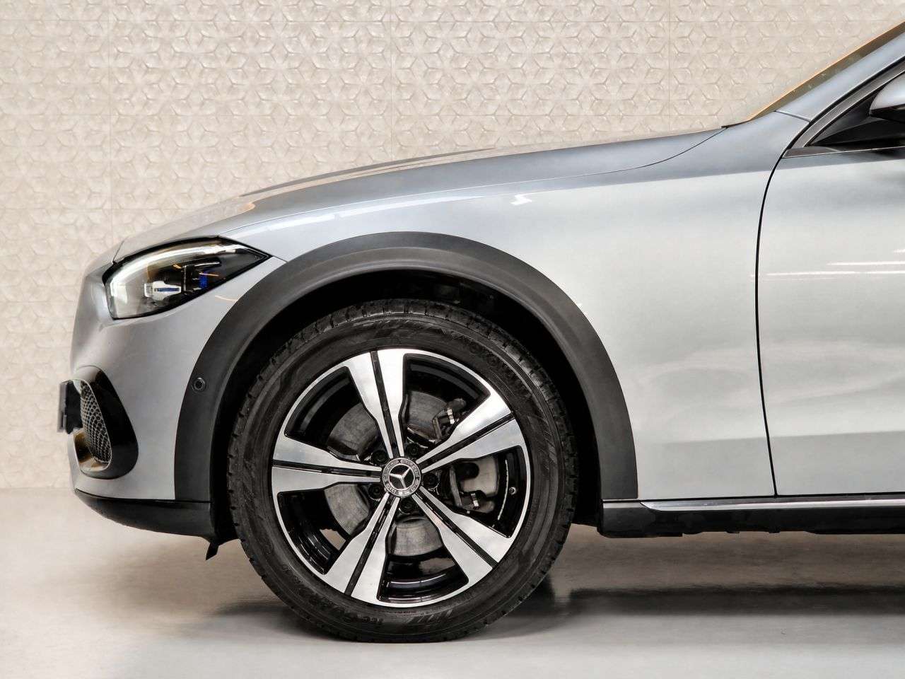 A 2022 MERCEDES-BENZ C CLASS 2.0 C220dh MHEV Premium Plus All-Terrain Estate 5dr Diesel Hybrid G-Tronic+ A 2022 MERCEDES-BENZ C CLASS 2.0 C220dh MHEV Premium Plus All-Terrain Estate 5dr Diesel Hybrid G-Tronic+