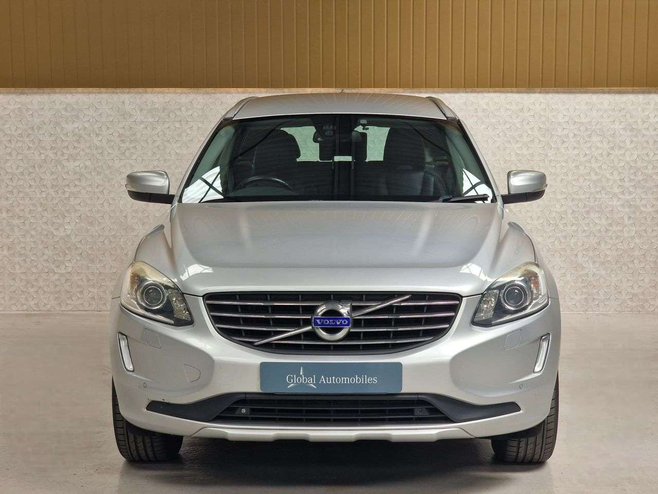 2013 VOLVO XC60 2013 VOLVO XC60