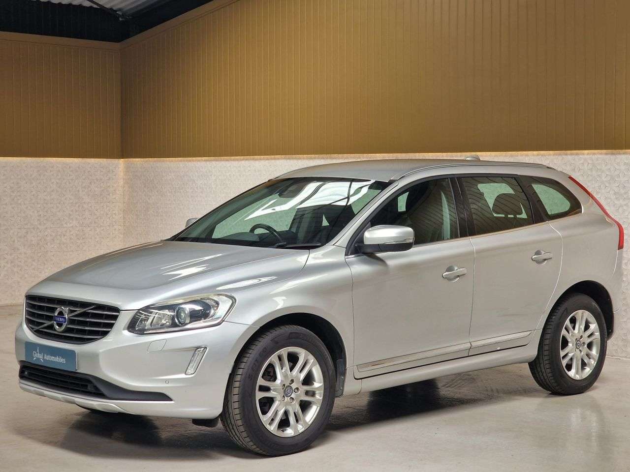 2013 VOLVO XC60 2013 VOLVO XC60