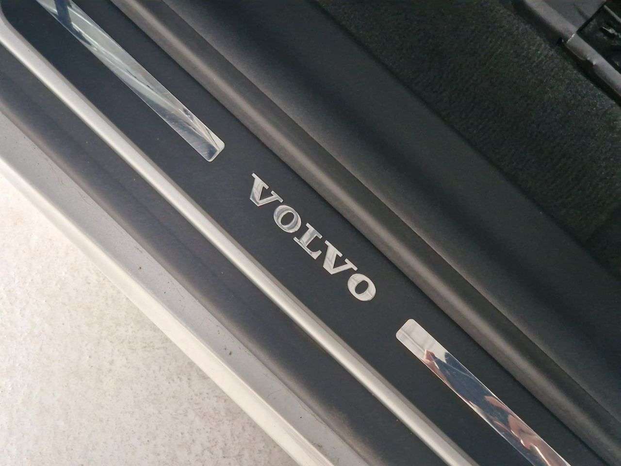 2013 VOLVO XC60 2013 VOLVO XC60