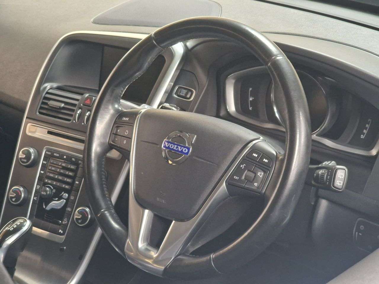 2013 VOLVO XC60 2013 VOLVO XC60