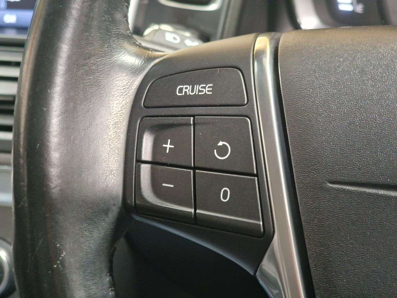 2013 VOLVO XC60 2013 VOLVO XC60