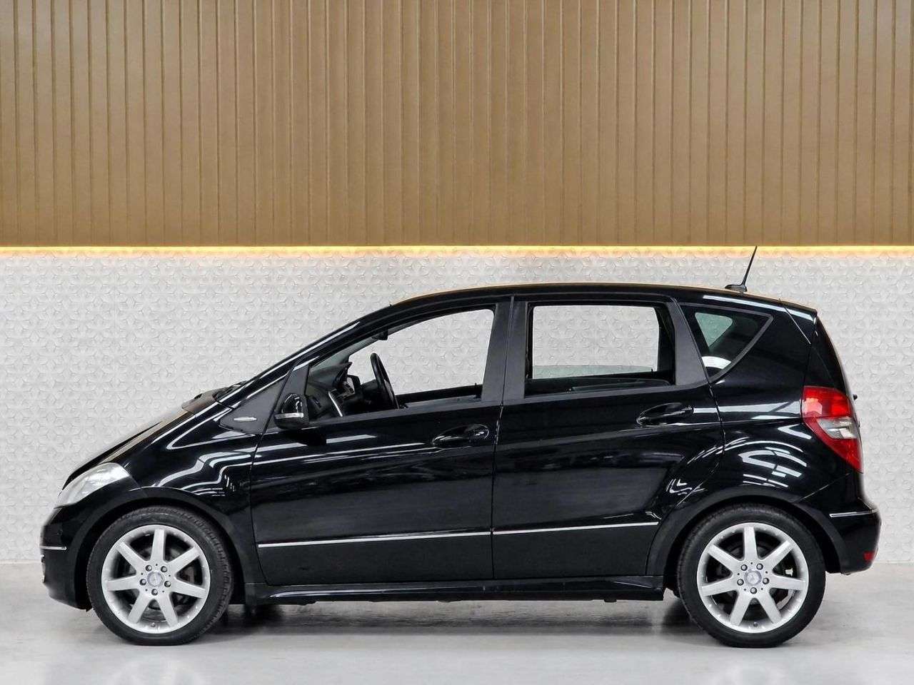 2010 MERCEDES-BENZ A-CLASS 2010 MERCEDES-BENZ A-CLASS