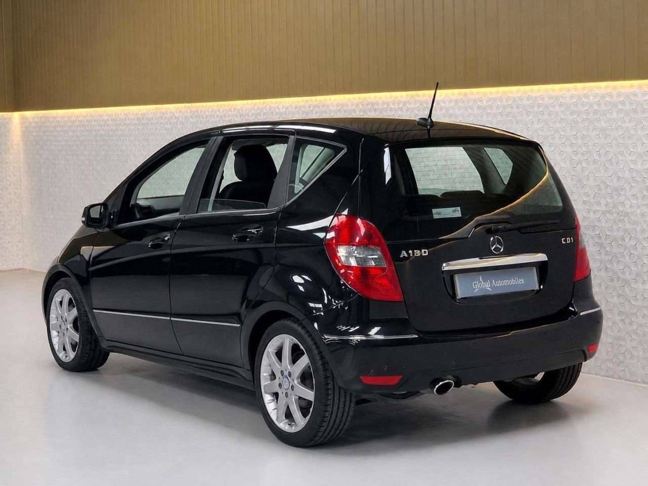 2010 MERCEDES-BENZ A-CLASS 2010 MERCEDES-BENZ A-CLASS