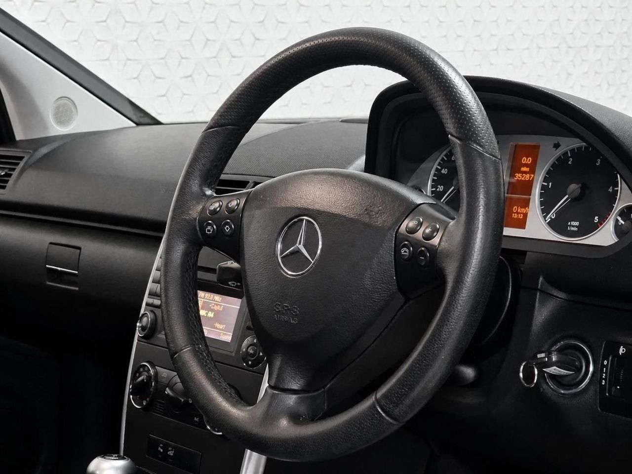 2010 MERCEDES-BENZ A-CLASS 2010 MERCEDES-BENZ A-CLASS