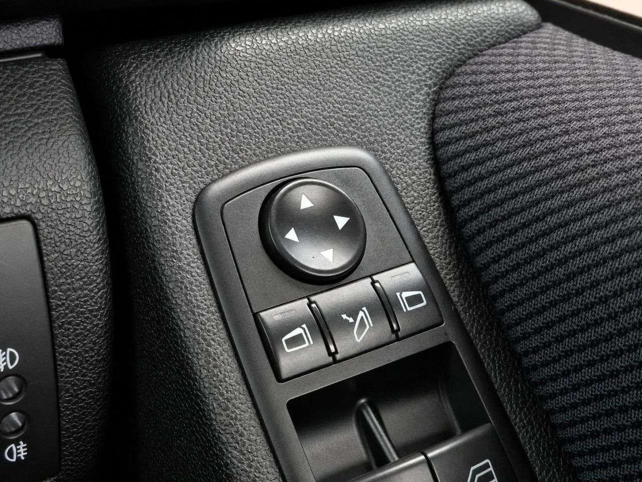 2010 MERCEDES-BENZ A-CLASS 2010 MERCEDES-BENZ A-CLASS