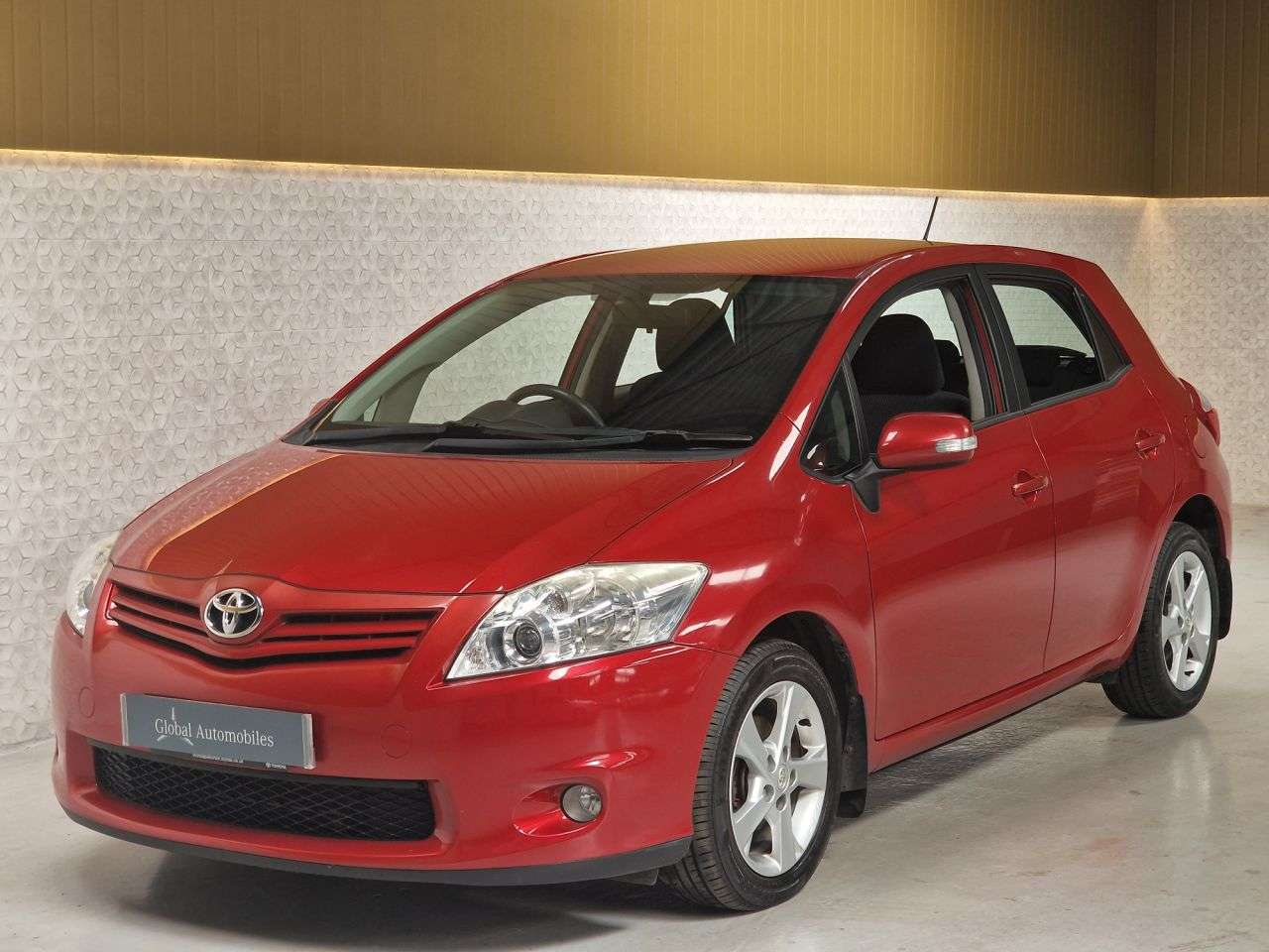 2011 TOYOTA AURIS 2011 TOYOTA AURIS