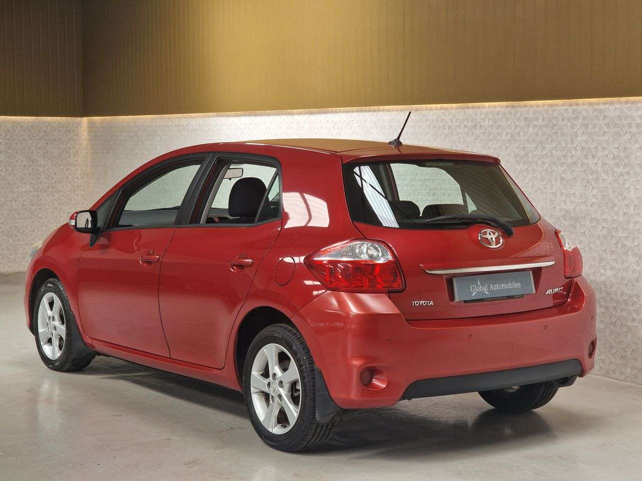 2011 TOYOTA AURIS 2011 TOYOTA AURIS